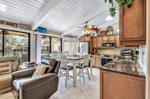 37 S Forest Beach Dr, Hilton Head, SC 29928 - Photo 9