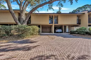 37 S Forest Beach Dr, Hilton Head, SC 29928 - Photo 3