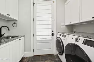 131 Fuller St, Beaufort, SC 29902 - Photo 23