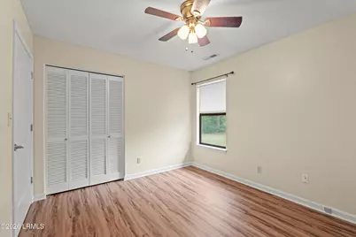 11 Wiggins Road, Lady's Island, SC 29907 - Photo 13