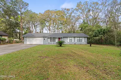 11 Wiggins Road, Lady's Island, SC 29907 - Photo 1
