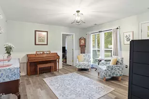 27 Gay Dr, Beaufort, SC 29907 - Photo 9