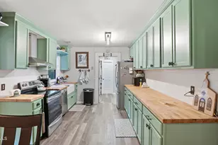 27 Gay Dr, Beaufort, SC 29907 - Photo 5