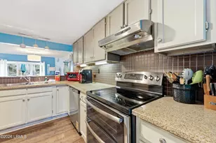 113 Shipyard Dr, Hilton Head, SC 29928 - Photo 7