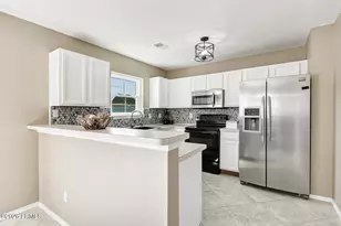 229 University Pkwy, Bluffton, SC 29909 - Photo 11