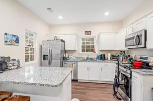 202 Admiration Ave, Beaufort, SC 29906 - Photo 7