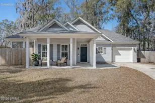 20 Sherwood Ln, Beaufort, SC 29907 - Photo 1