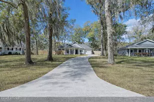 20 Sherwood Ln, Beaufort, SC 29907 - Photo 3