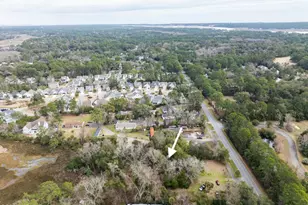 13 Sassafras Ln, Hilton Head Island, SC 29926 - Photo 19