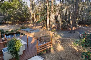 2001 Ashwood Cir, Beaufort, SC 29906 - Photo 25
