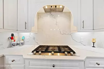 64 Crosstree Drive N, Hilton Head Island, SC 29926 - Photo 23