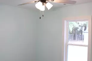 28 Springfield Rd, Beaufort, SC 29907 - Photo 9