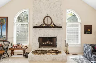 50 Long Point Dr, Beaufort, SC 29907 - Photo 9