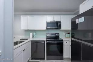 663 William Hilton Pkwy, Hilton Head Island, SC 29928 - Photo 13