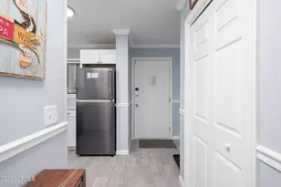 663 William Hilton Pkwy, Hilton Head Island, SC 29928 - Photo 11