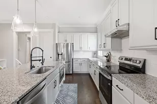 338 Castaway Dr, Bluffton, SC 29910 - Photo 13