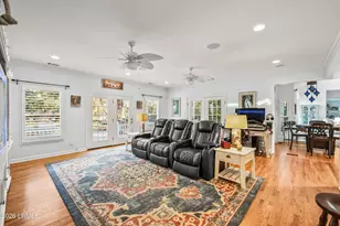 81 Dolphin Point Dr, Beaufort, SC 29907 - Photo 31