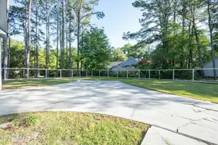 277 Pleasant Point Dr, Beaufort, SC 29907 - Photo 35