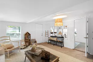 2002 Roper St, Beaufort, SC 29902 - Photo 33