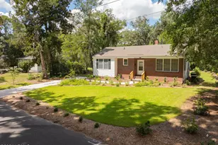 2002 Roper St, Beaufort, SC 29902 - Photo 3