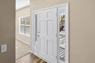 15 Pine Burr Rd E, Hilton Head Island, SC 29926 - Photo 7