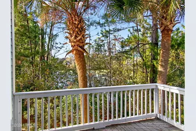 15 Pine Burr Road E #18, Hilton Head Island, SC 29926 - Photo 5