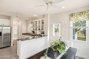 25 Petigru Dr, Beaufort, SC 29902 - Photo 35