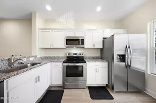 242 Admiration Ave, Beaufort, SC 29906 - Photo 5