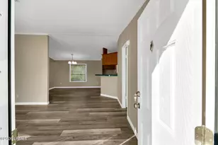 11 Burbage Ln, Beaufort, SC 29906 - Photo 5