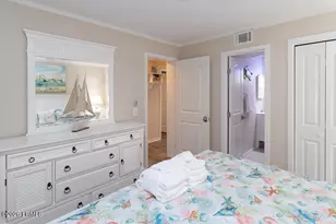 40 Folly Field Rd, Hilton Head, SC 29928 - Photo 21