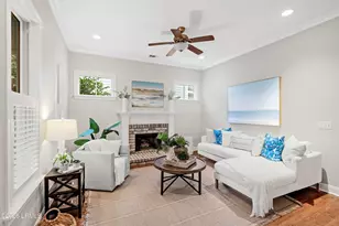 611 Huguenin Dr, Beaufort, SC 29902 - Photo 5