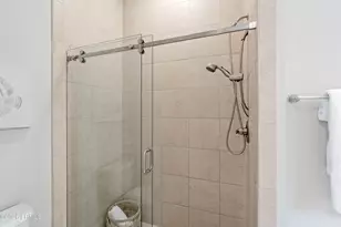 611 Huguenin Dr, Beaufort, SC 29902 - Photo 19