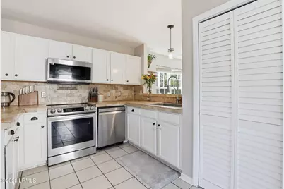 36 Sandy Pointe Drive, Bluffton, SC 29910 - Photo 9