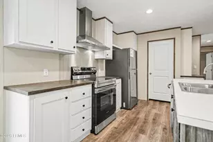 75 Seabrook Center Rd, Seabrook, SC 29940 - Photo 1