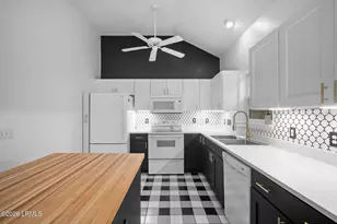 99 Tuscarora Ave, Beaufort, SC 29907 - Photo 15