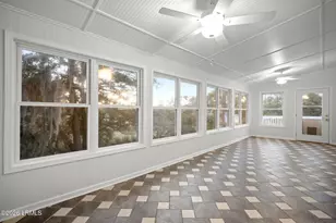 99 Tuscarora Ave, Beaufort, SC 29907 - Photo 9