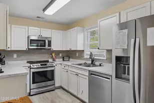 1905 Oconnell St, Beaufort, SC 29902 - Photo 15