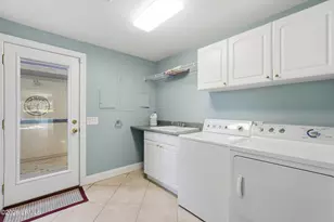 34 N Live Oak Rd, Hilton Head, SC 29928 - Photo 31