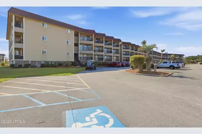 40 Folly Field Road #B114, Hilton Head, SC 29928 - Photo 37