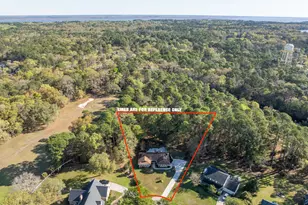 142 Wade Hampton Dr, Beaufort, SC 29907 - Photo 3