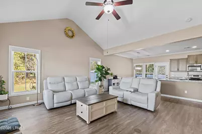 579 Osprey Lake Circle, Hardeeville, SC 29927 - Photo 3