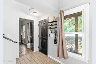54 Brickyard Point Road S, Beaufort, SC 29907 - Photo 7