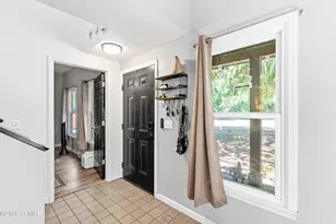 54 Brickyard Point Rd S, Beaufort, SC 29907 - Photo 7