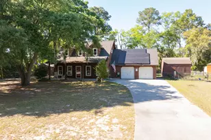 54 Brickyard Point Rd S, Beaufort, SC 29907 - Photo 5