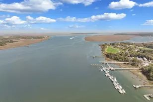 28 Sparrow Nest Point, Saint Helena Island, SC 29920 - Photo 9