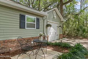 56 Brindlewood Dr, Beaufort, SC 29907 - Photo 5