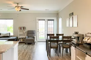 200 Button Willow St, Greer, SC 29687 - Photo 9