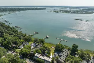 895 Ribaut Rd, Beaufort, SC 29902 - Photo 3