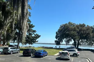 895 Ribaut Rd, Beaufort, SC 29902 - Photo 7