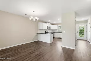 209 Ceasar Pl, Hilton Head, SC 29926 - Photo 9